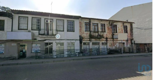 Moradia T10 para Venda em Adoufe e Vilarinho de Samardã