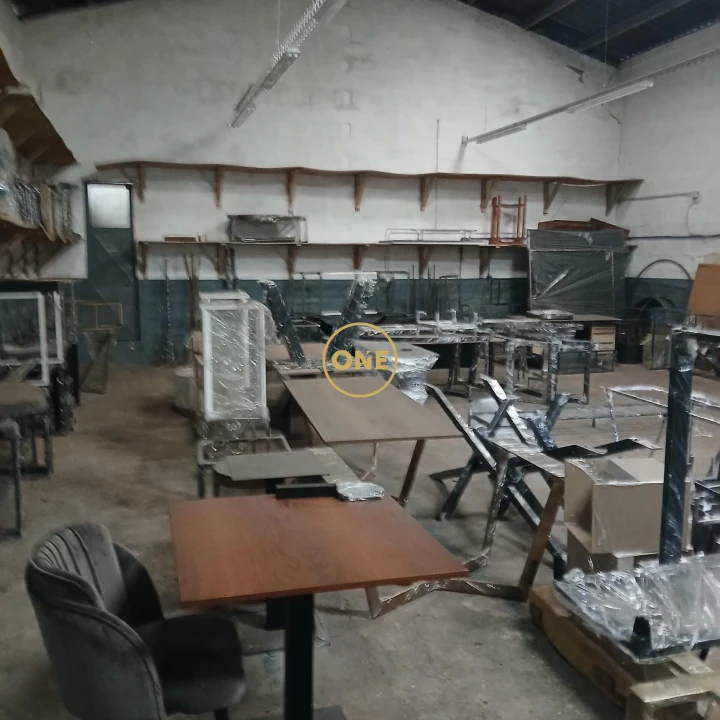 Armazém para Venda em Rebordosa Foto 13