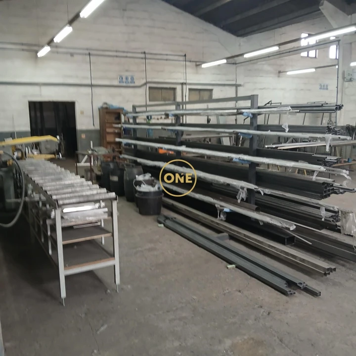 Armazém para Venda em Rebordosa Foto 8