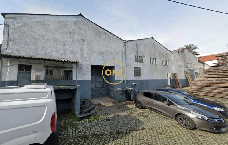 Armazém para Venda em Rebordosa Foto 15