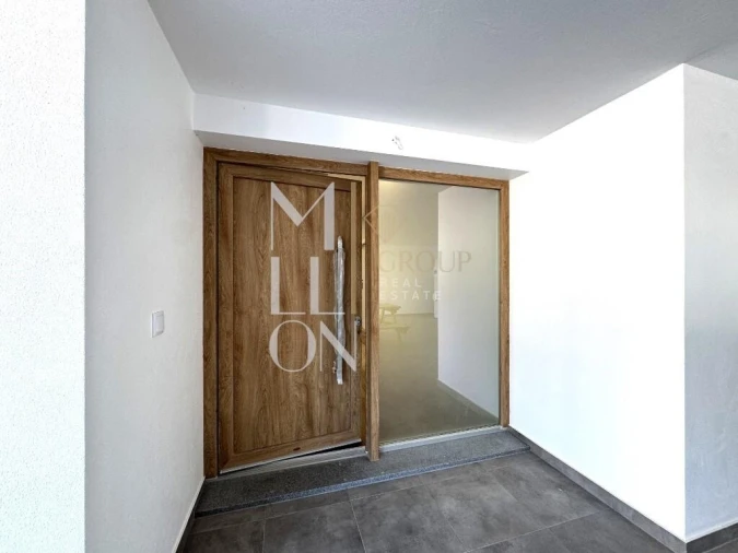 Moradia T3 para Venda em Santo Isidoro Foto 2