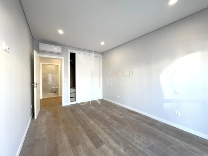 Moradia T3 para Venda em Santo Isidoro Foto 6