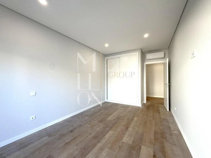 Moradia T3 para Venda em Santo Isidoro Foto 10