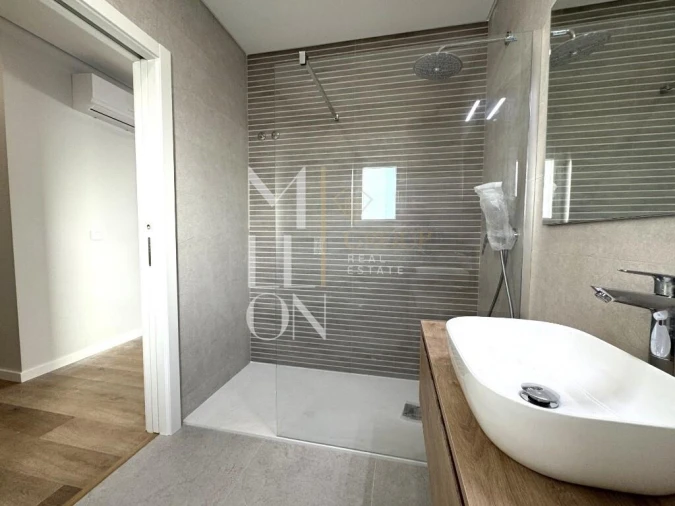 Moradia T3 para Venda em Santo Isidoro Foto 13