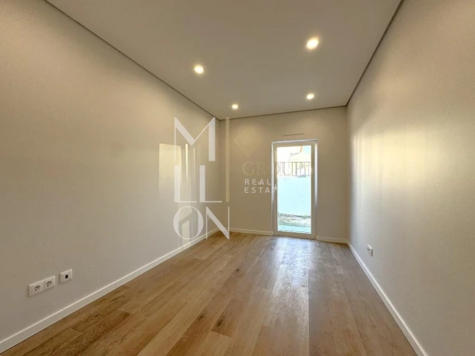 Moradia T3 para Venda em Santo Isidoro Foto 4