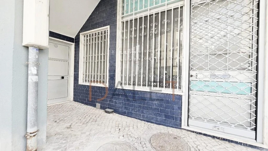 Loja para Venda em Loures Foto 15