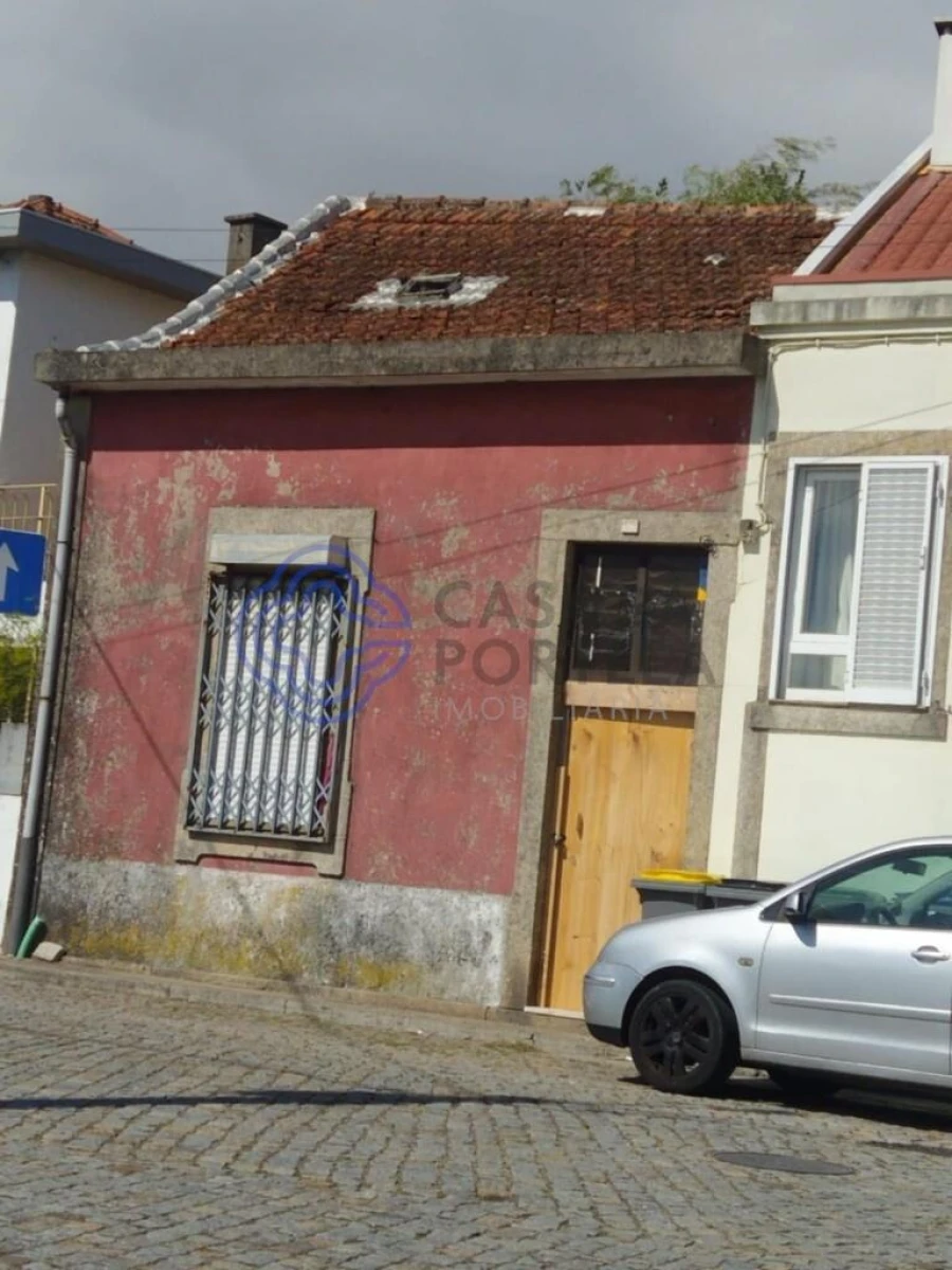 Moradia T2 para Venda em Pedrouços