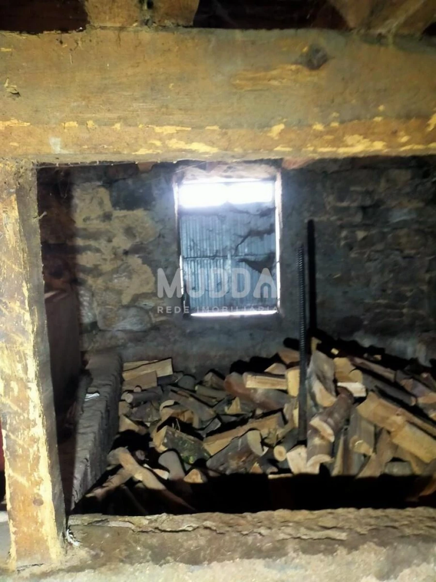 Moradia T3 para Venda em Cativelos Foto 37