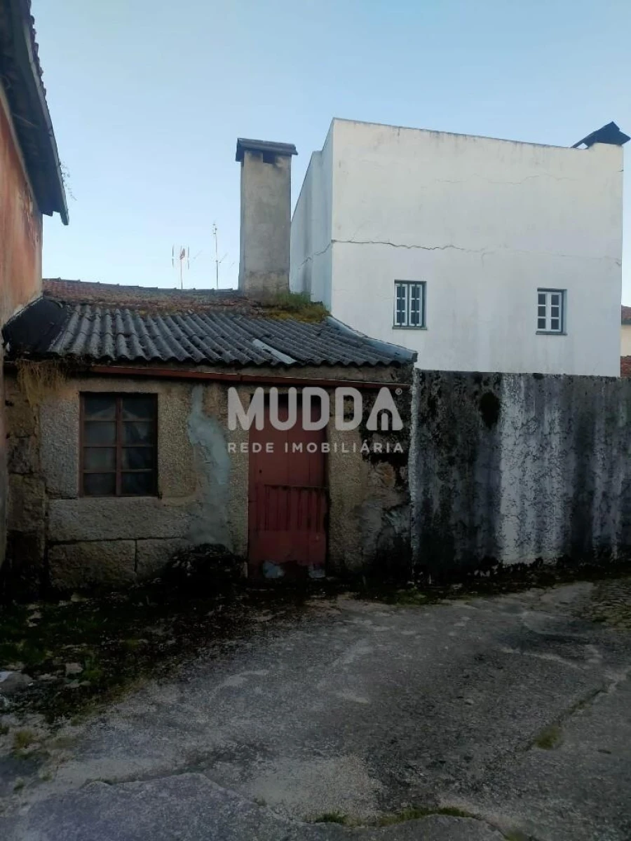 Moradia T3 para Venda em Cativelos Foto 28