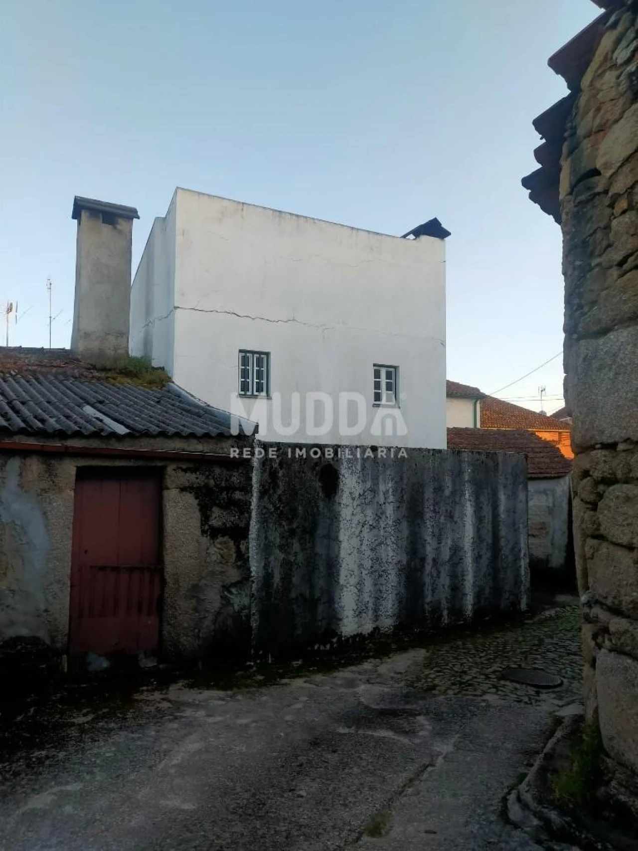 Moradia T3 para Venda em Cativelos Foto 27