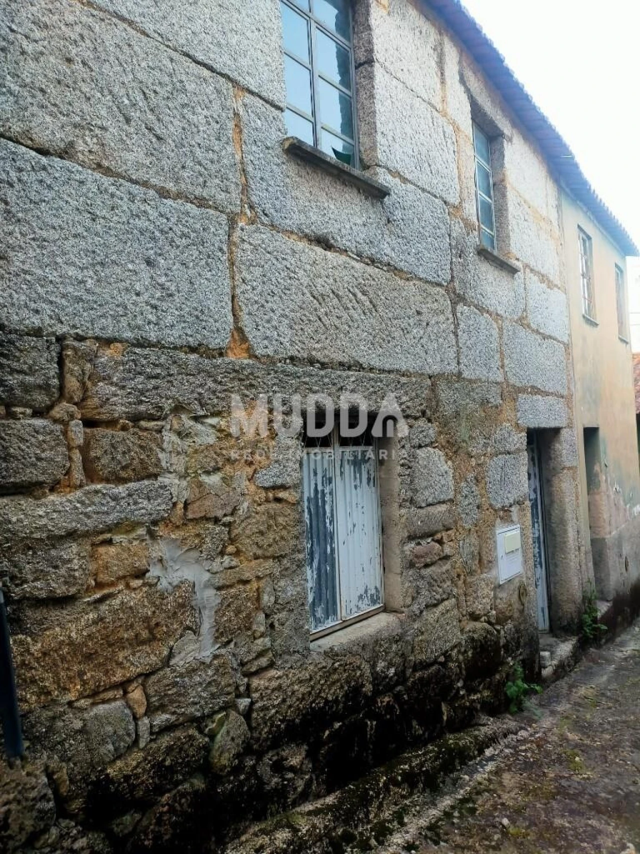 Moradia T3 para Venda em Cativelos Foto 29