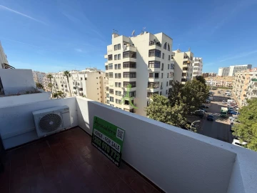 Apartamento T2 para Venda em Quarteira