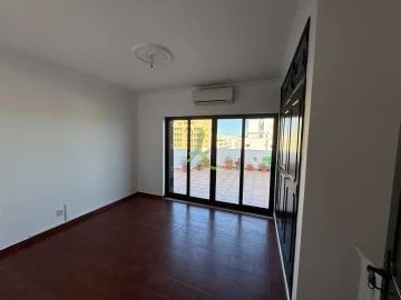 Apartamento T2 para Venda em Quarteira