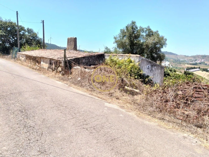 Terreno para Venda em Azueira e Sobral da Abelheira