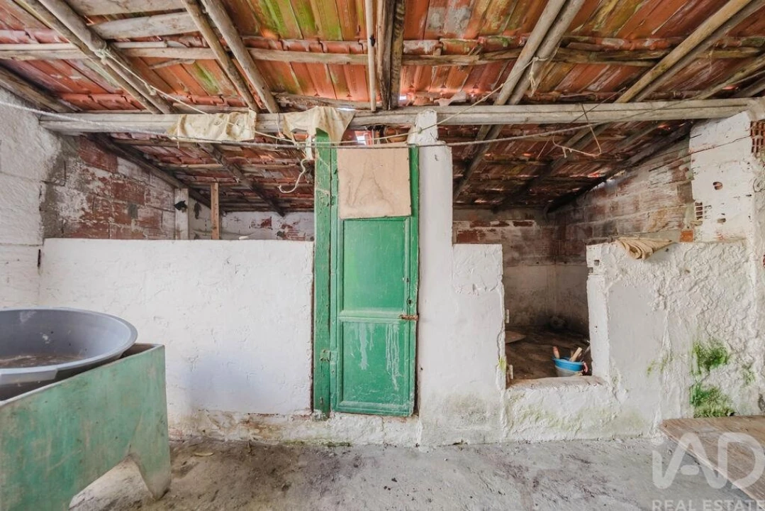 Moradia T2 para Venda em Ferrel Foto 20