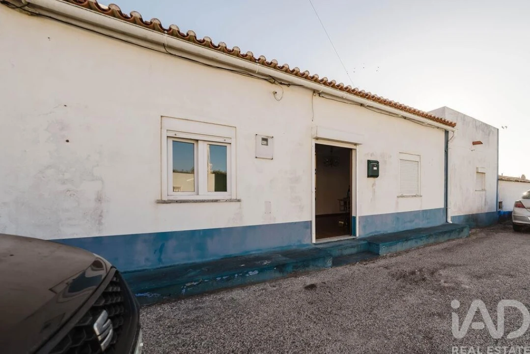 Moradia T2 para Venda em Ferrel Foto 23