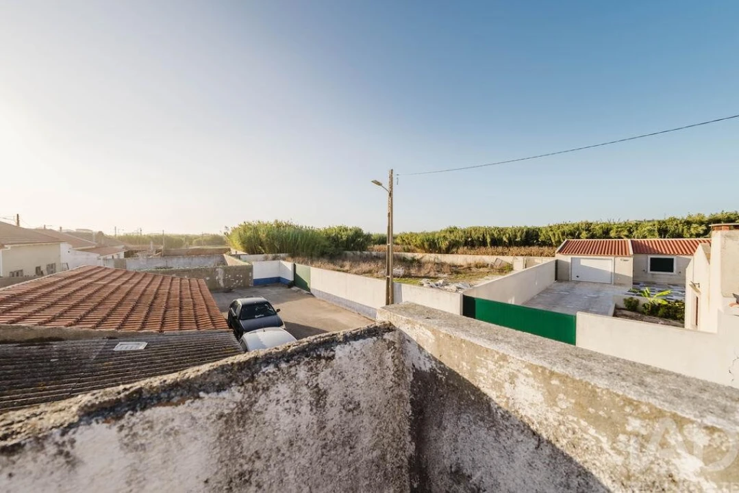 Moradia T2 para Venda em Ferrel Foto 30