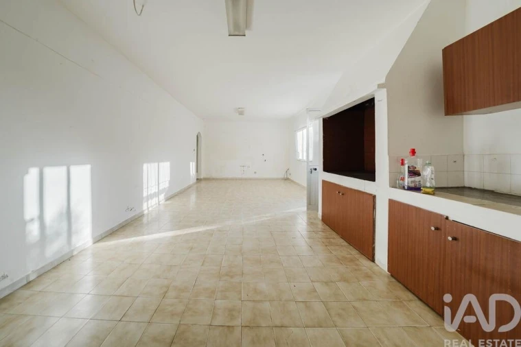 Moradia T2 para Venda em Ferrel Foto 15