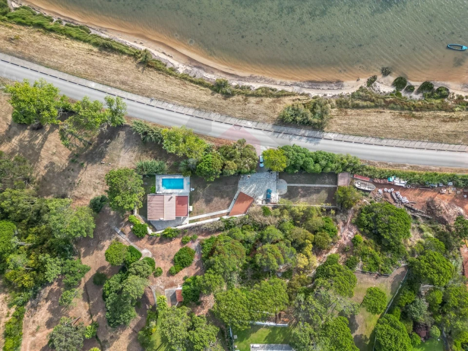 Moradia T2 para Venda em Foz do Arelho Foto 23