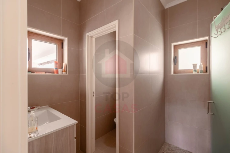 Moradia T2 para Venda em Foz do Arelho Foto 11