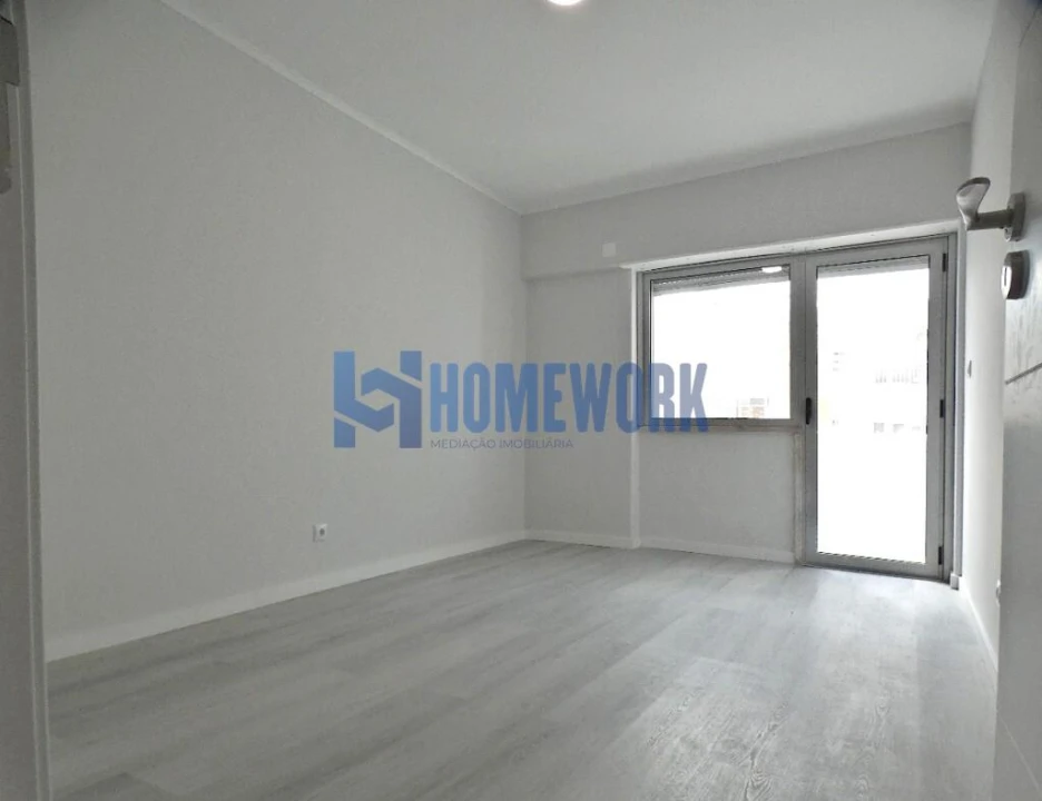 Apartamento T2 para Venda em Oeiras e São Julião da Barra, Paço de Arcos e Caxias Foto 8