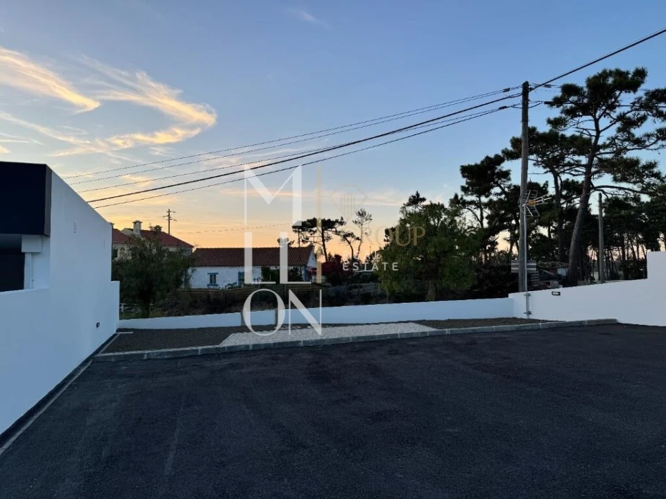 Moradia T3 para Venda em Santo Isidoro Foto 30