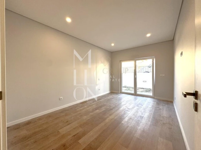 Moradia T3 para Venda em Santo Isidoro Foto 14