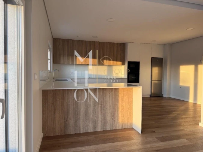 Moradia T3 para Venda em Santo Isidoro Foto 11