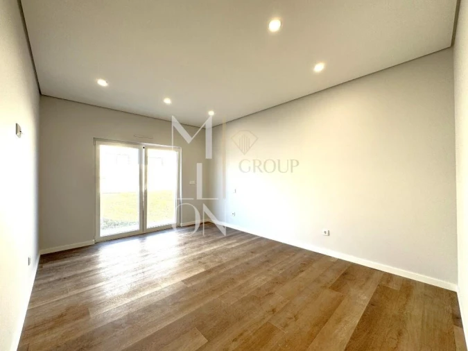 Moradia T3 para Venda em Santo Isidoro Foto 23