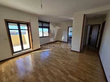 Apartamento T2 para Venda em Paranhos
