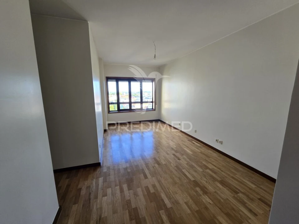 Apartamento T2 para Venda em Paranhos Foto 15