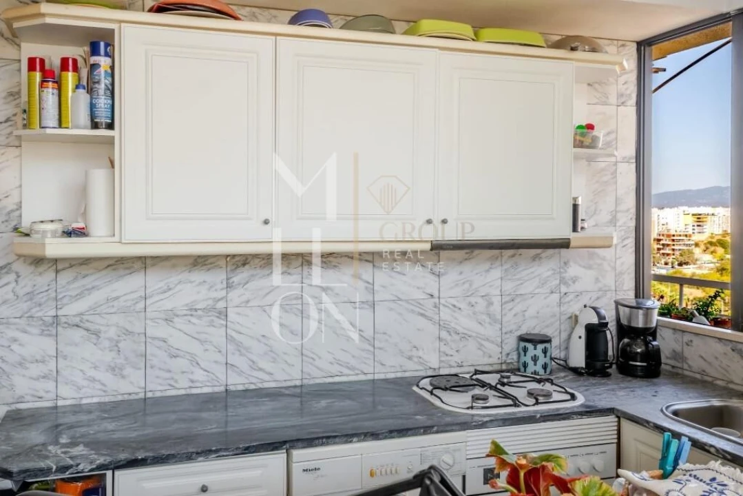 Apartamento T2 para Venda em Portimão Foto 11
