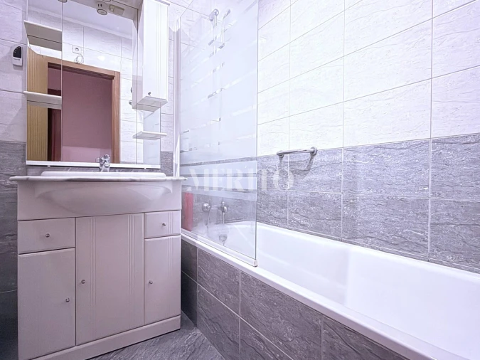 Apartamento T2 para Venda em Vilarinho das Cambas Foto 15