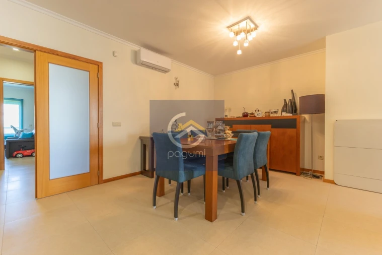 Moradia T3 para Venda em Astromil Foto 5