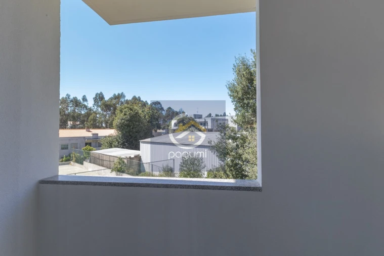 Moradia T3 para Venda em Astromil Foto 49