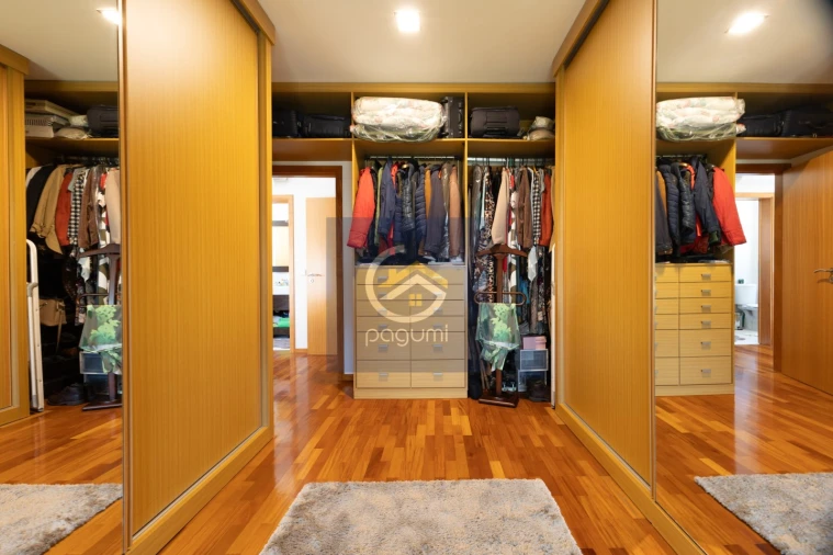 Moradia T3 para Venda em Astromil Foto 17