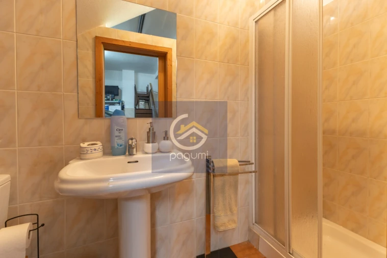 Moradia T3 para Venda em Astromil Foto 29