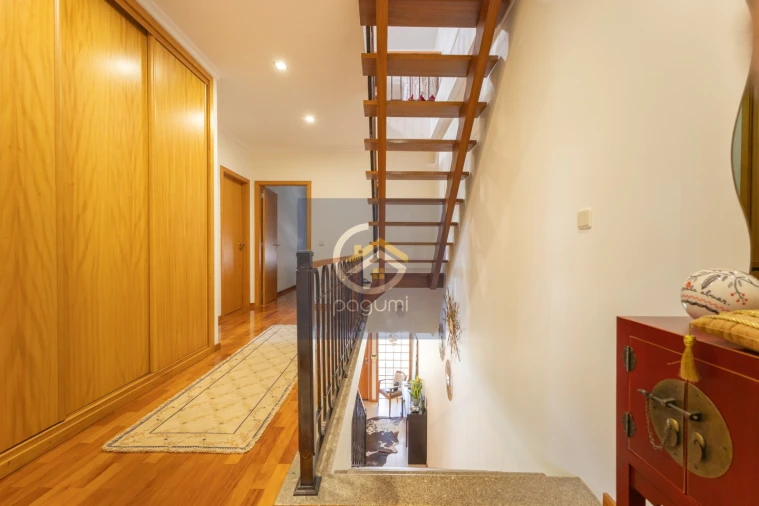 Moradia T3 para Venda em Astromil Foto 31