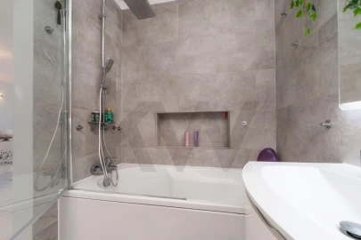 Apartamento T1 para Venda em Loule (São Clemente)