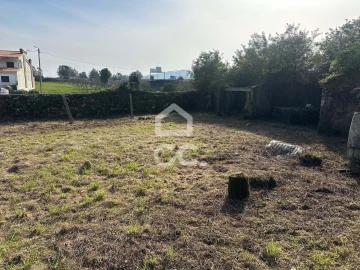 Moradia T6 para Venda em Santa Maria Maior e Monserrate e Meadela