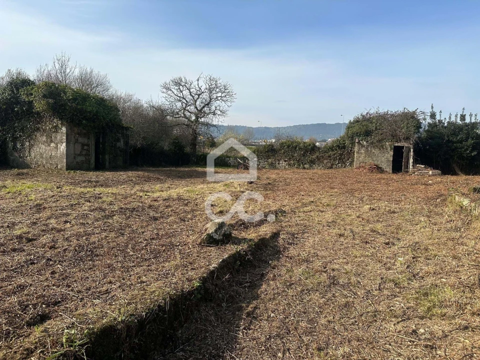 Moradia T6 para Venda em Santa Maria Maior e Monserrate e Meadela Foto 12