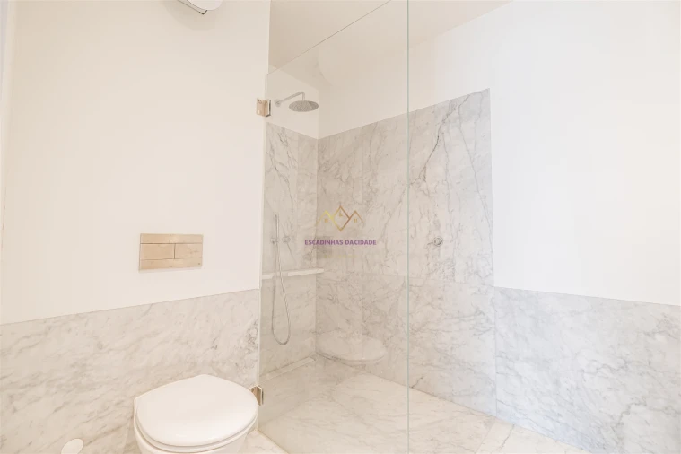 Apartamento T3 para Venda em Avenidas Novas Foto 35