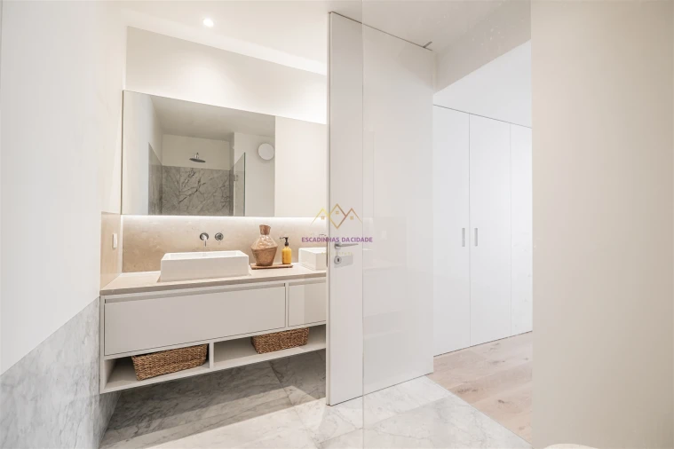 Apartamento T3 para Venda em Avenidas Novas Foto 38