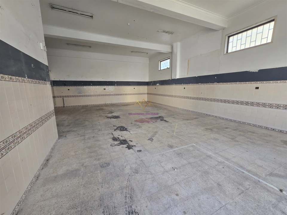 Loja para Venda em Águas Livres Foto 11