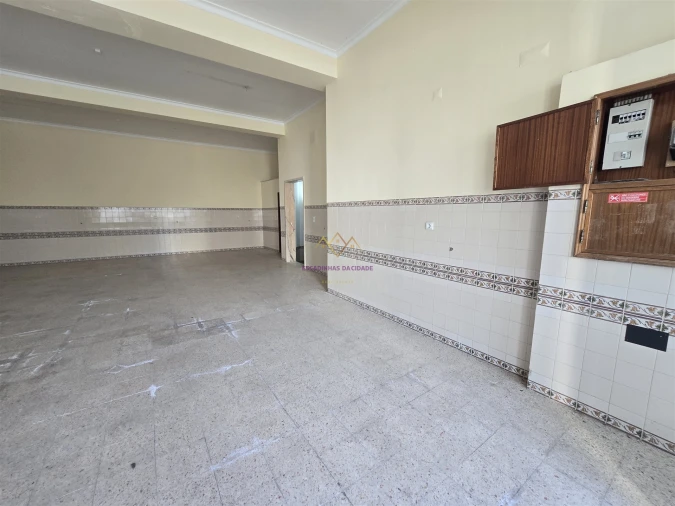 Loja para Venda em Águas Livres Foto 7