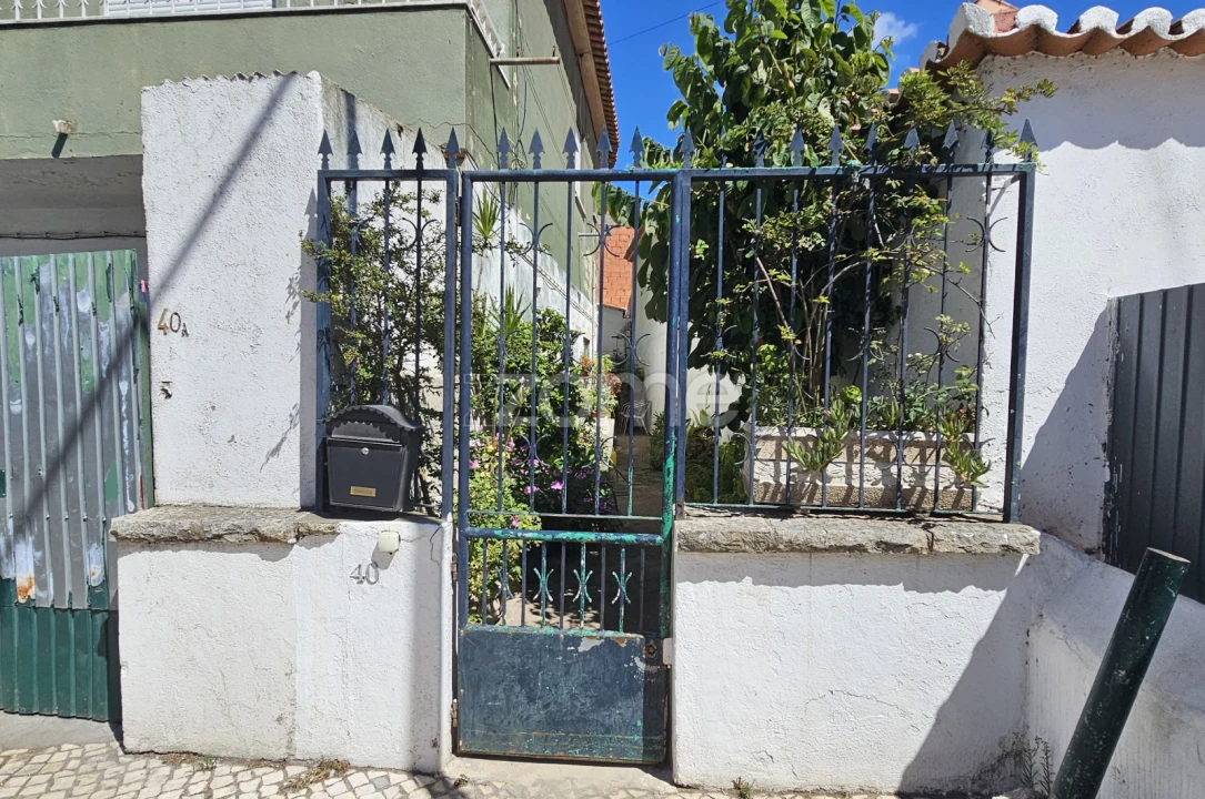 Prédio para Venda em São Domingos de Rana Foto 2