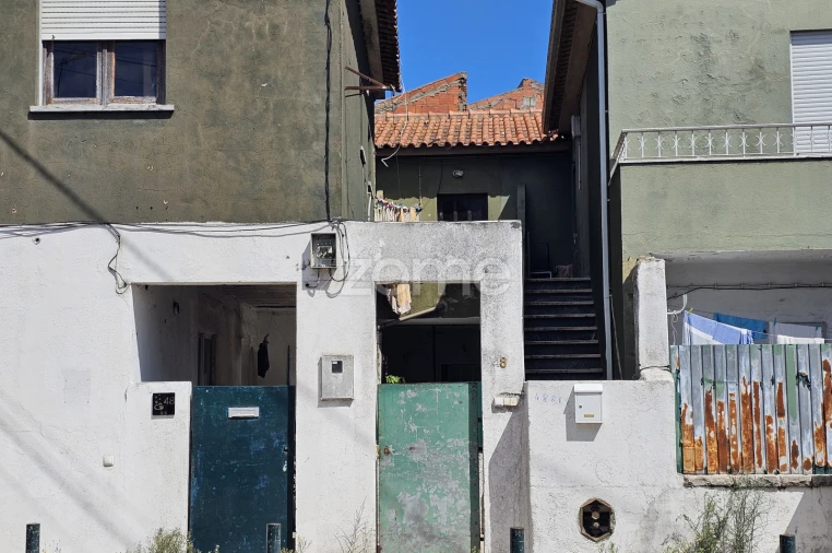 Prédio para Venda em São Domingos de Rana Foto 9