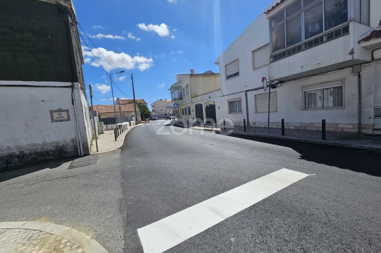 Prédio para Venda em São Domingos de Rana Foto 5