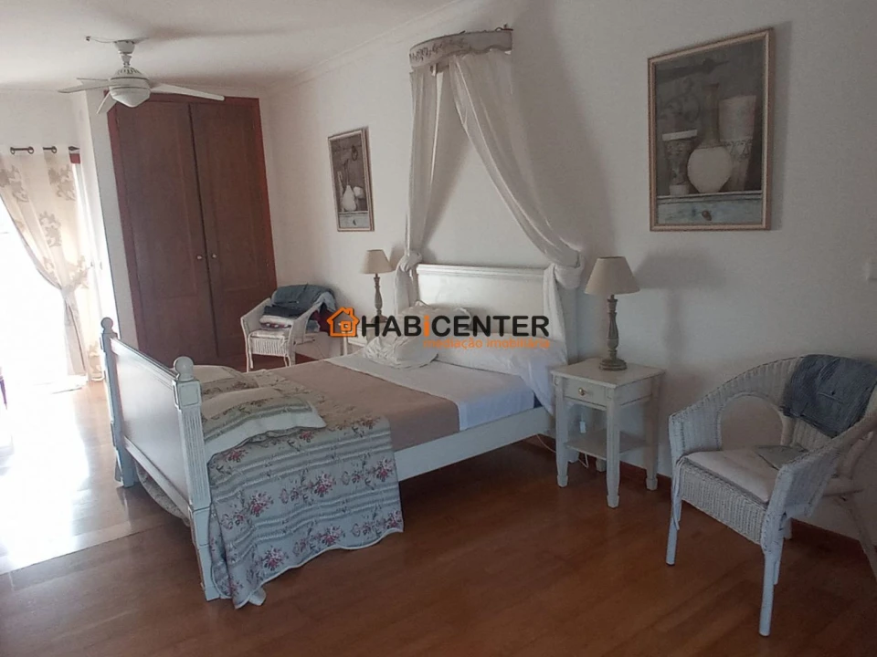 Moradia T3 para Venda em Nazare Foto 12