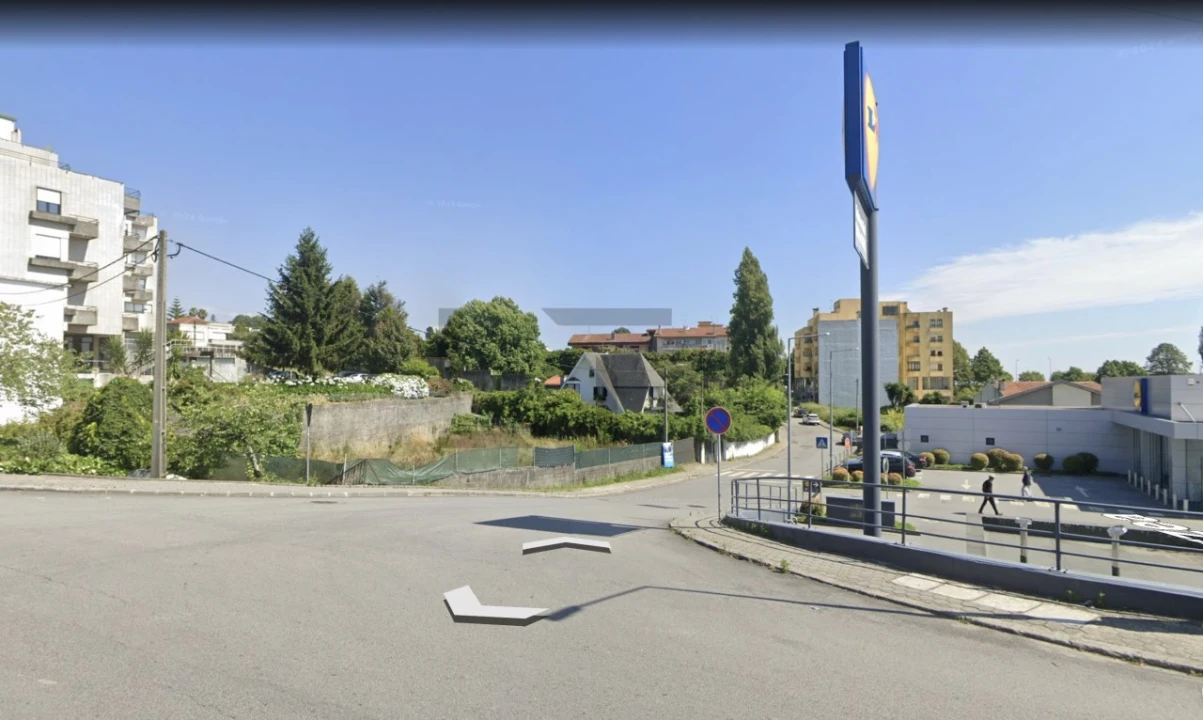 Terreno Misto para Venda em Arrifana Foto 3